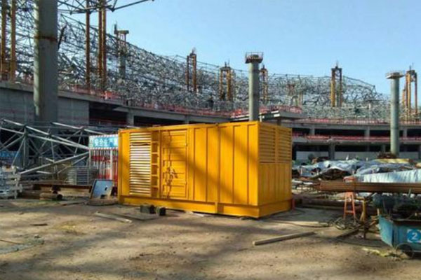 泾阳发电机出租如何判断空气滤清器是否需要更换？