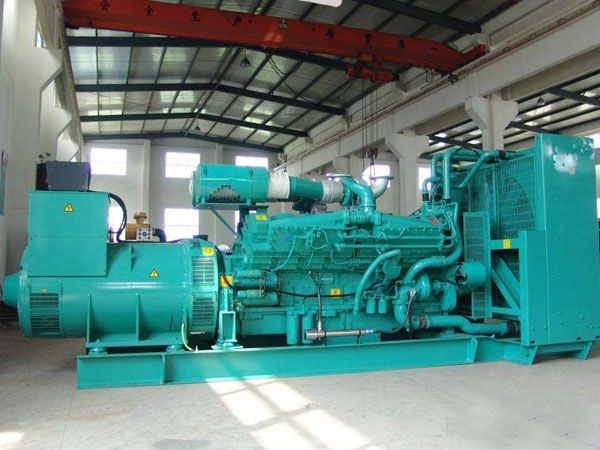 泾阳影响800KW发电机组油耗的因素有哪些？